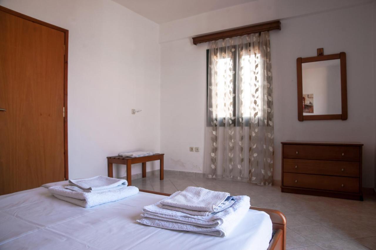 Maxis Apartment 2 Koroni  Bagian luar foto