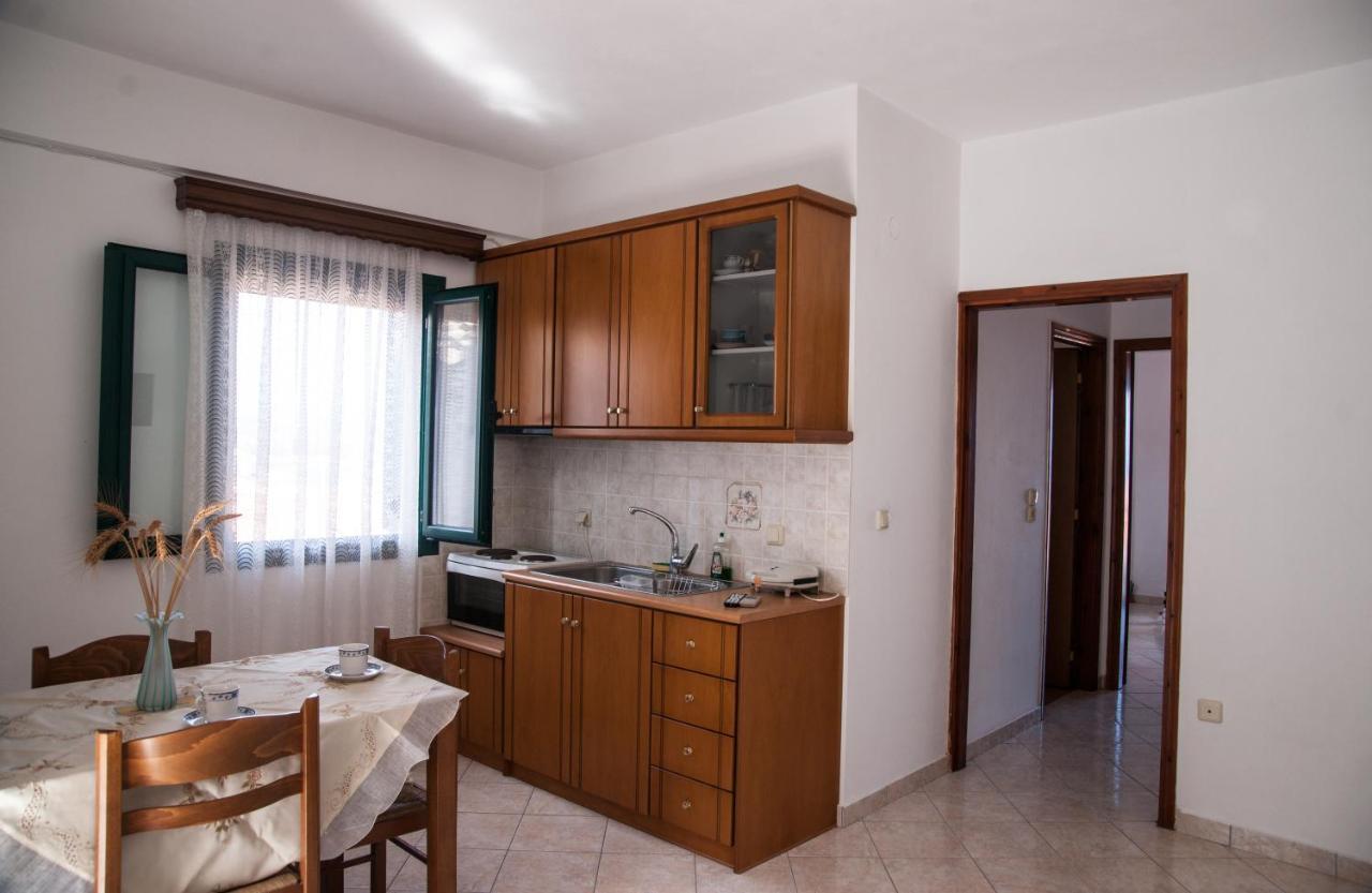 Maxis Apartment 2 Koroni  Bagian luar foto